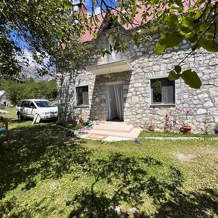 Bed and Breakfast Bujtina Milani Шкодер Экстерьер фото